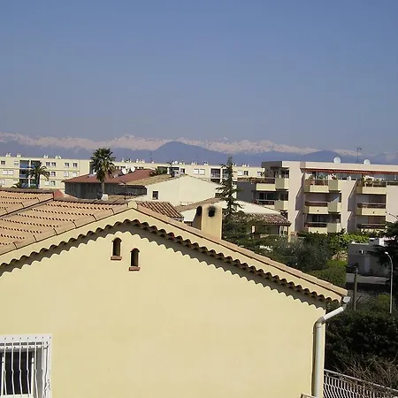 Apartment Breguieres